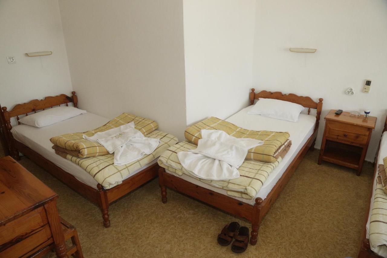 Murat Hotel Demre Bagian luar foto